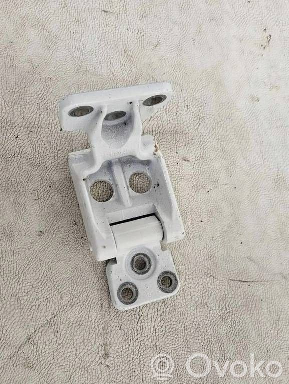 Tailgate/trunk/boot hinge   7C0827151