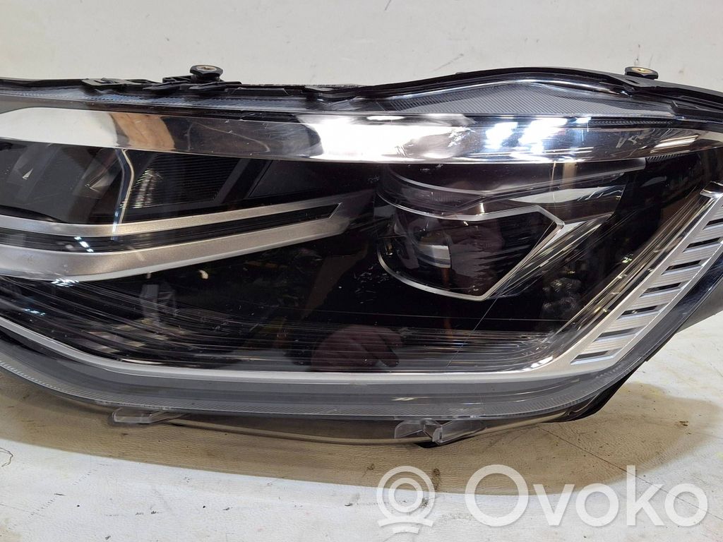 Volkswagen Caddy Scheinwerfer 