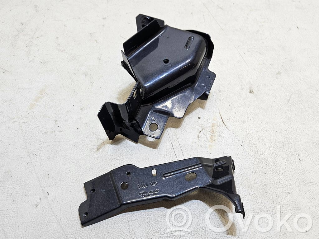 Audi A1 Lokasuojan kannake 