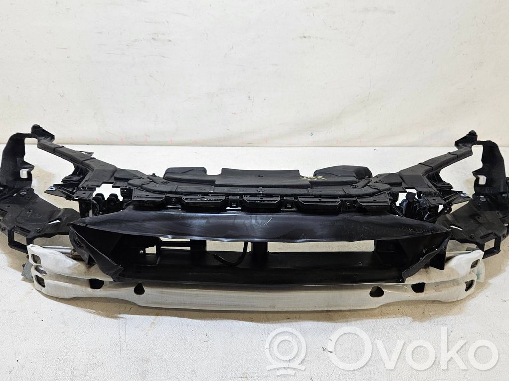 Volvo V40 Radiatoru panelis 