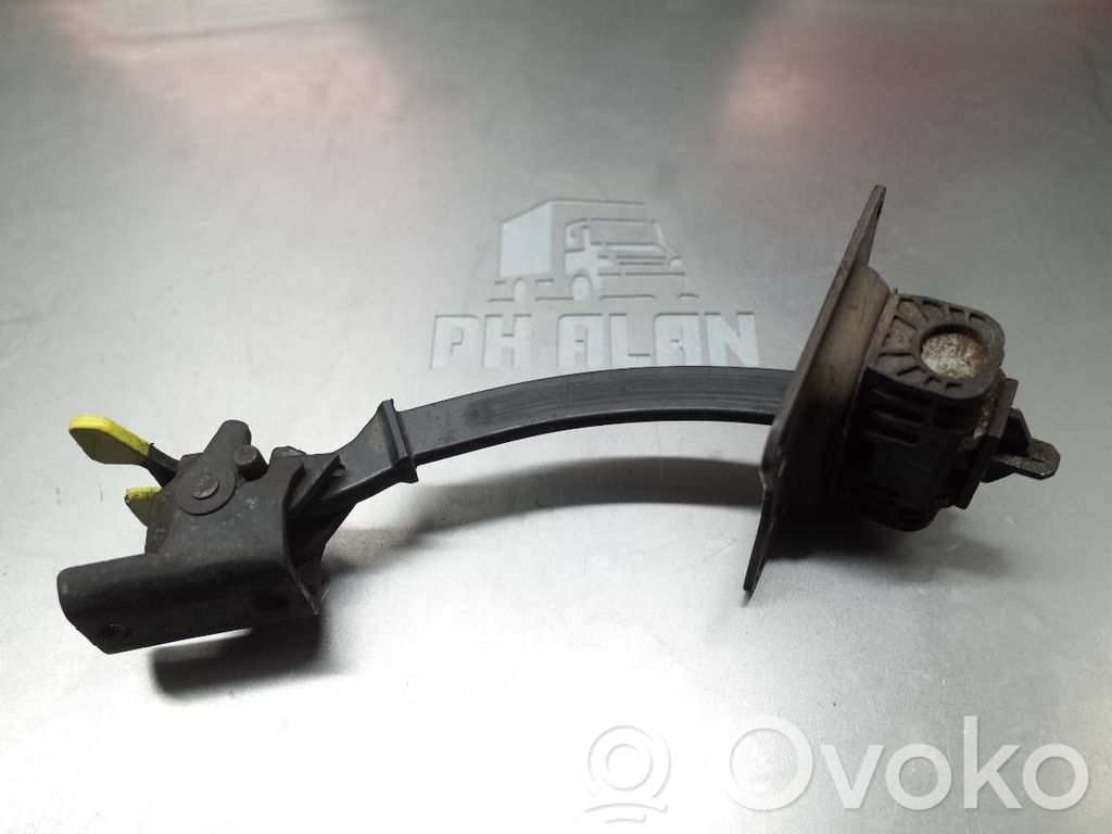 Loading door check strap stopper   9681466280
