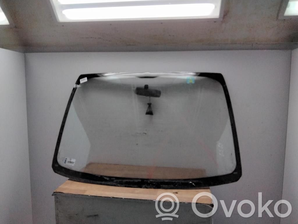 Front windscreen/windshield window