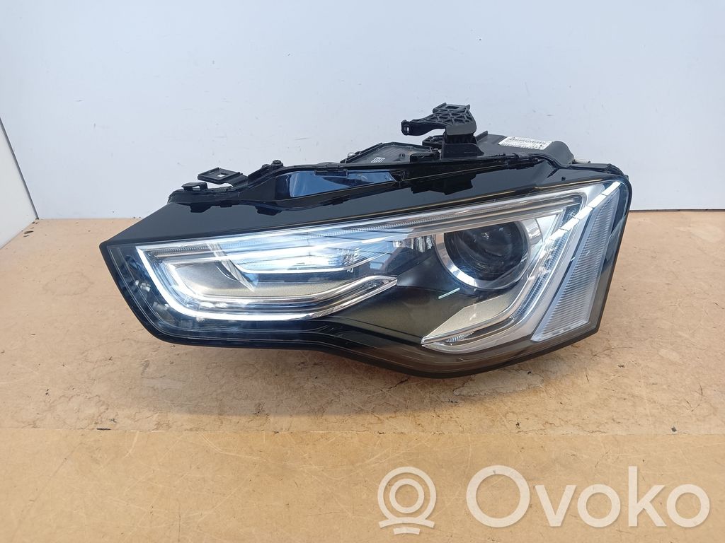 Audi A5 Headlight/headlamp 