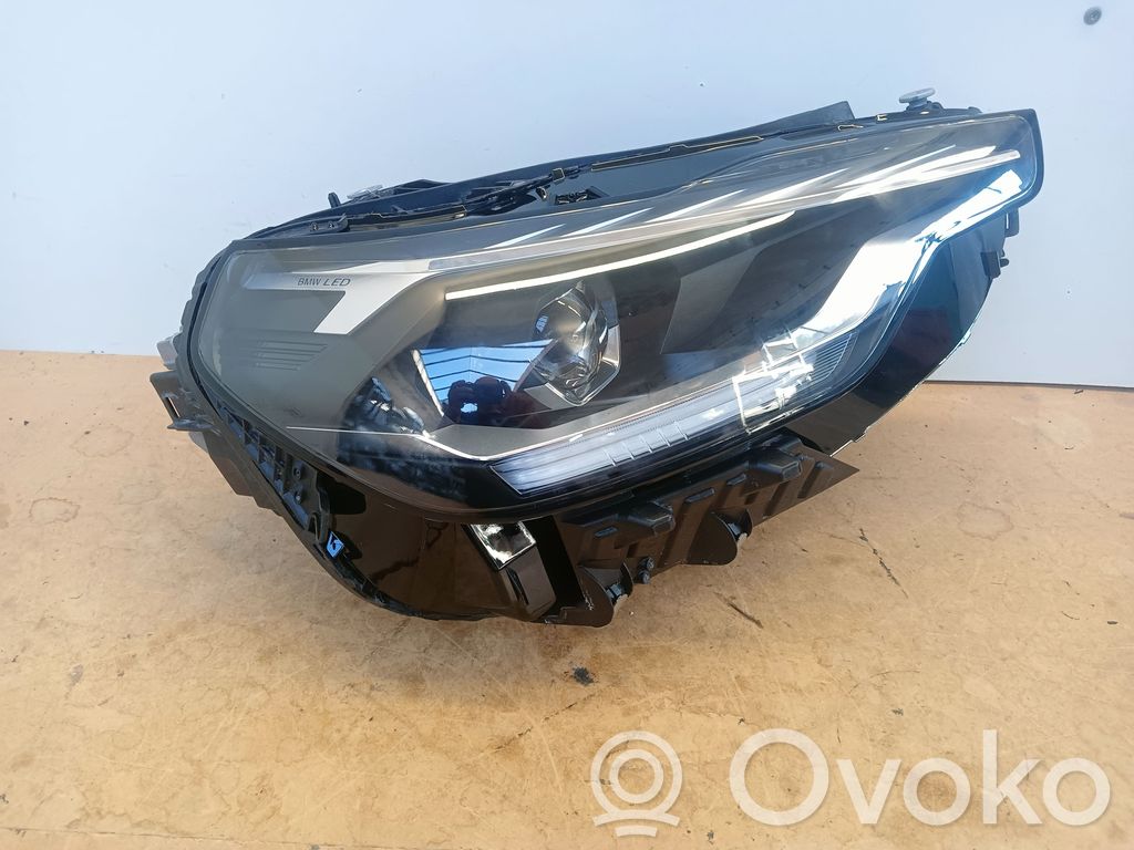 BMW 2 G42 Scheinwerfer 