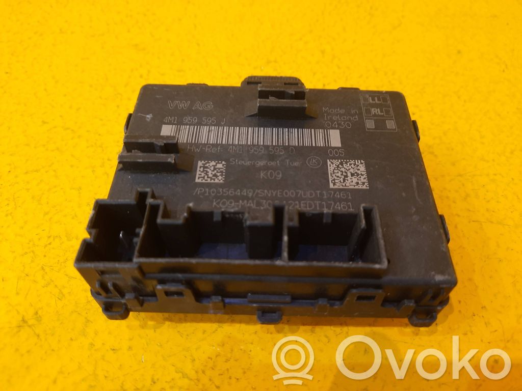 Audi Q7 4M Door control unit/module 