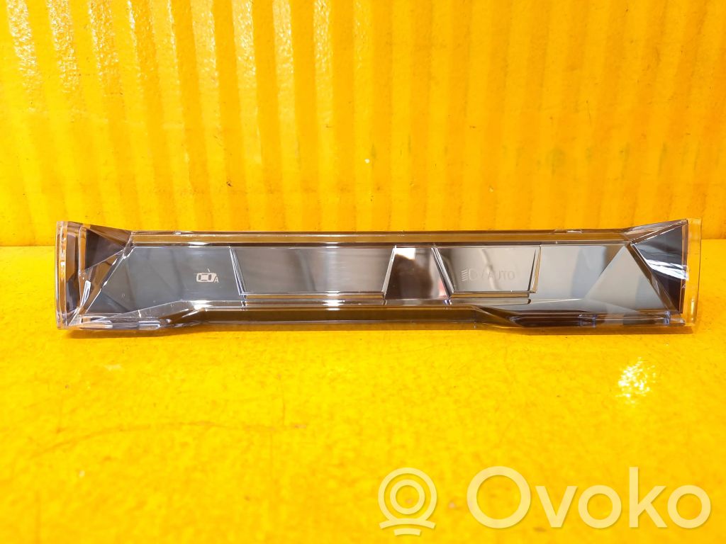 BMW 7 G70 Light switch 