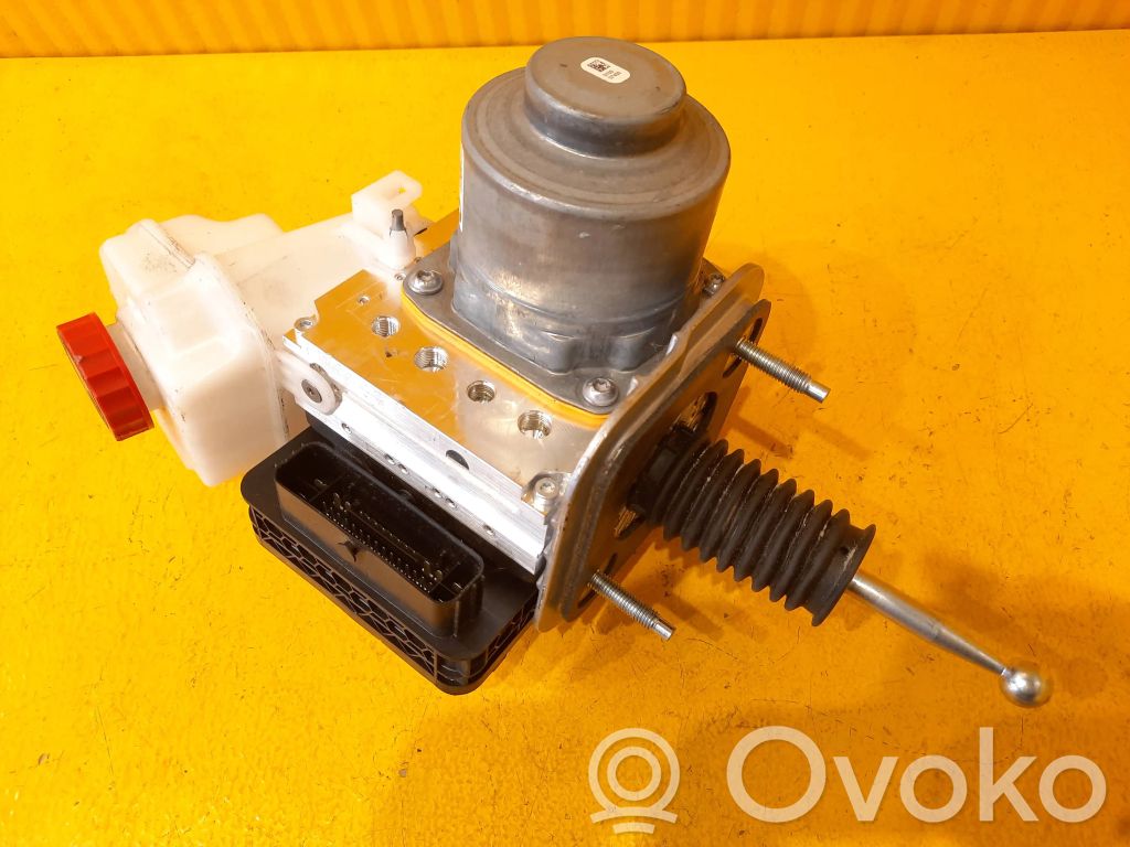 BMW 7 G70 ABS Pump 
