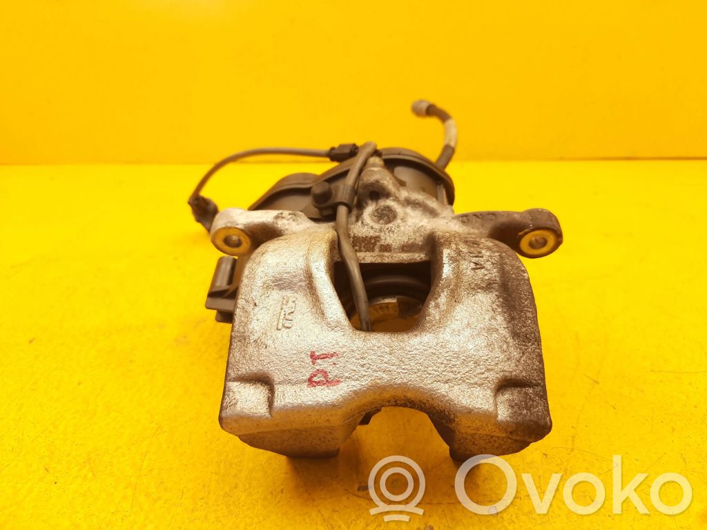 Audi A4 S4 B9 8W Задний суппорт 