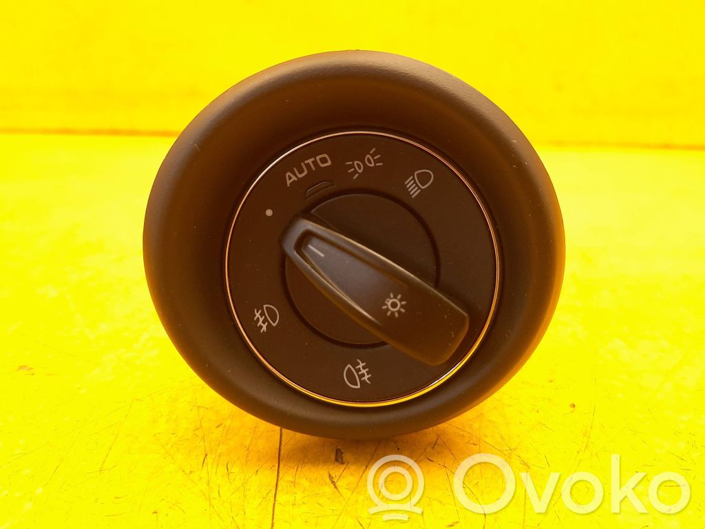 Porsche Cayenne (92A) Interruptor de luz 