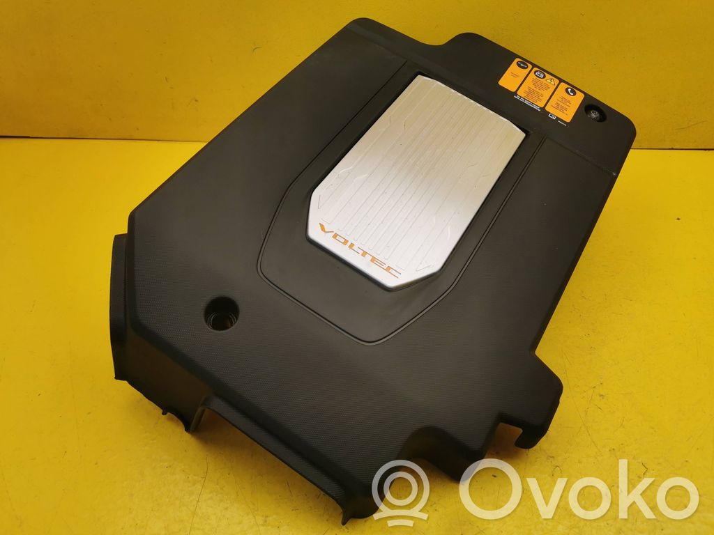 Chevrolet Volt I Engine cover (trim) 