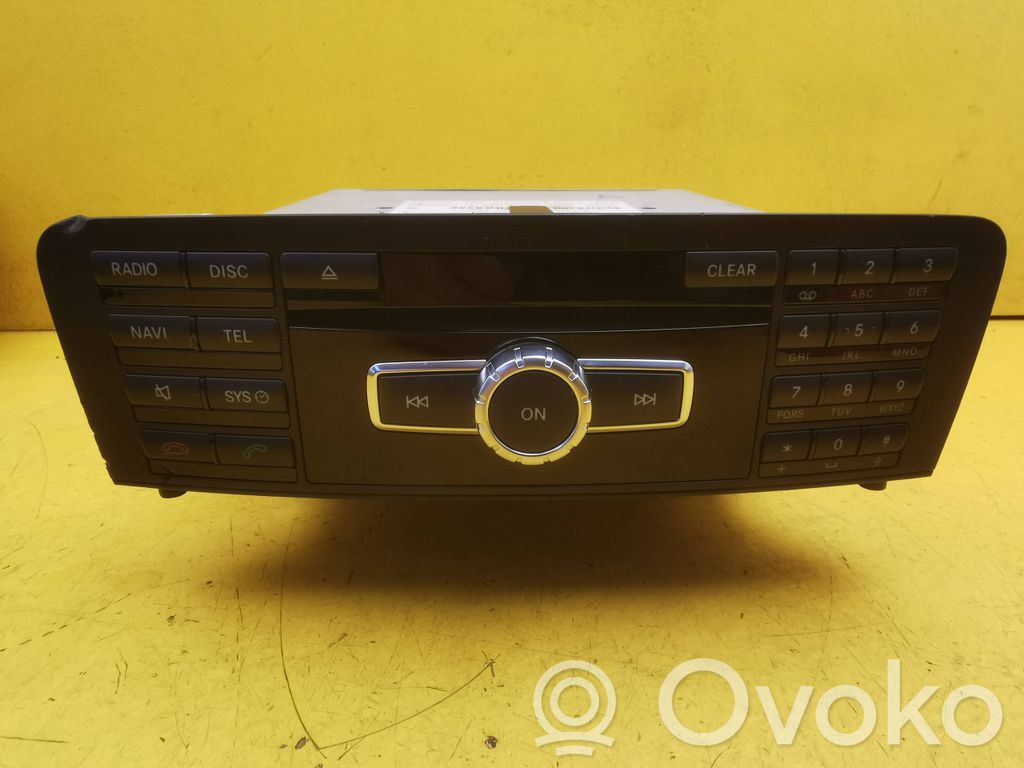 Mercedes-Benz B W246 W242 Panel / Radioodtwarzacz CD/DVD/GPS 