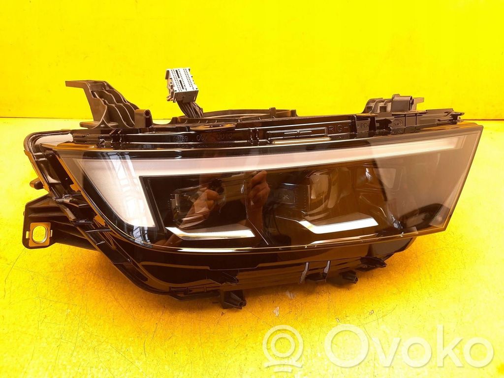 Opel Astra L Phare frontale 