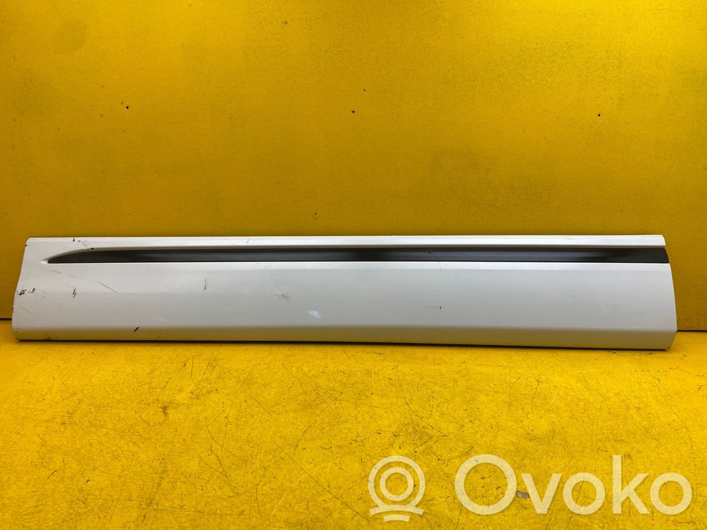 Audi Q8 Beplankung Türleiste Zierleiste vorne 