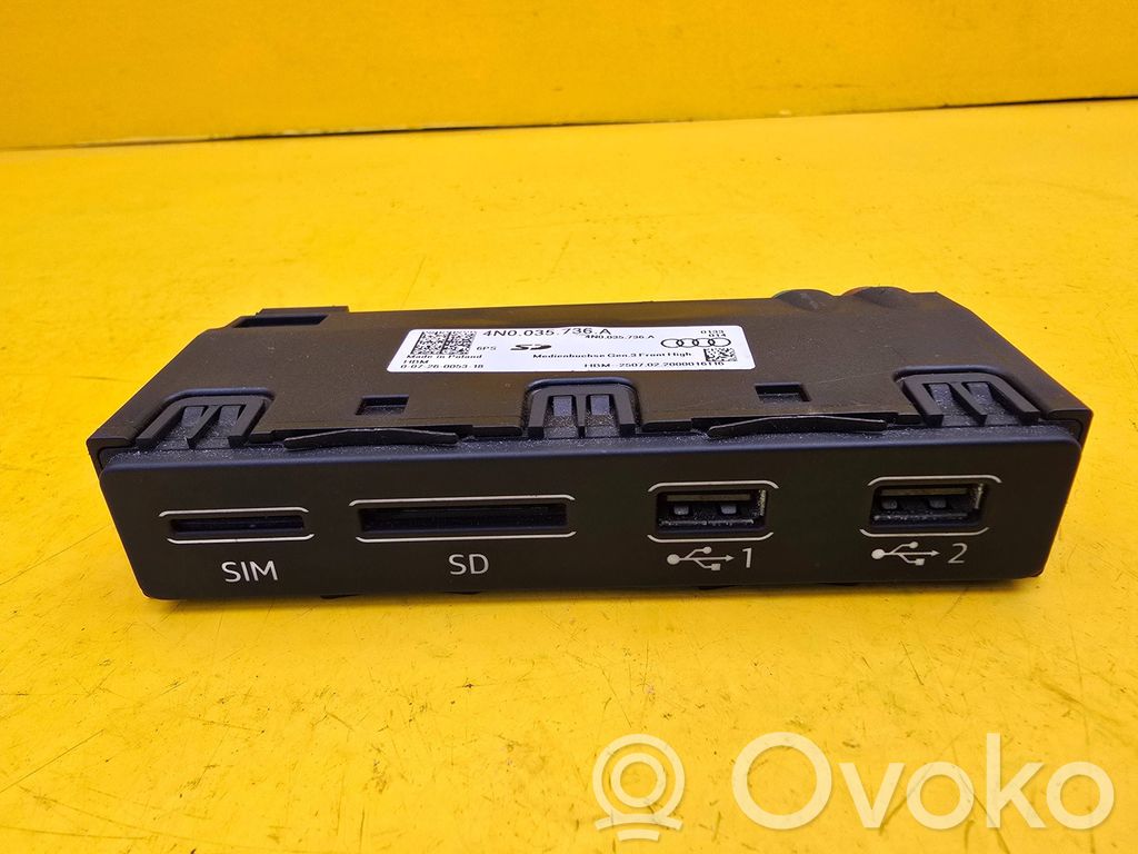 Audi e-tron USB socket connector 