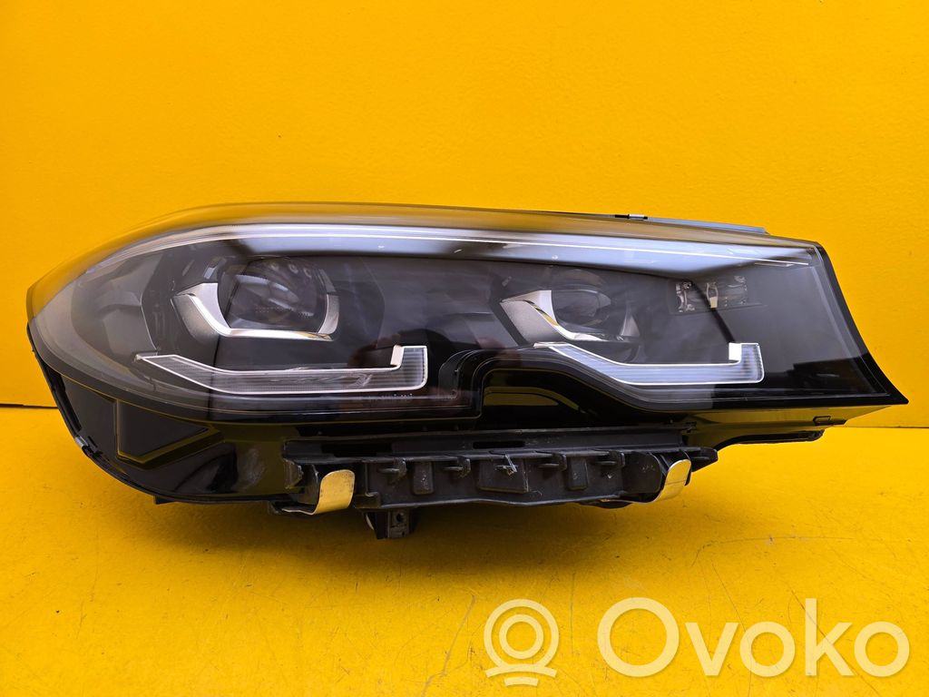 BMW 3 G20 G21 Lampa przednia 