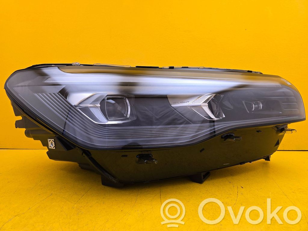 Volkswagen Tiguan Lampa przednia 