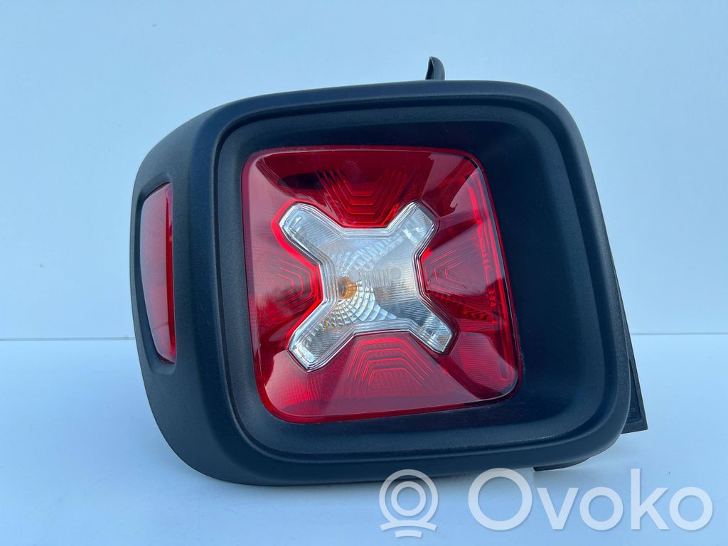 Lampa tylna   52109469,20830141