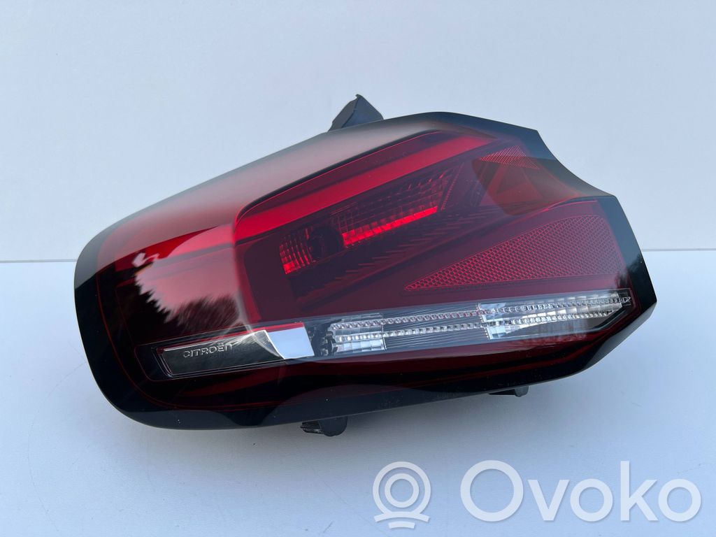 Citroen C4 III e-C4 Lampa tylna 