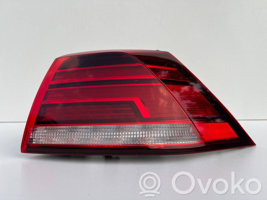 Volkswagen Golf VII Lampă spate în caroserie 