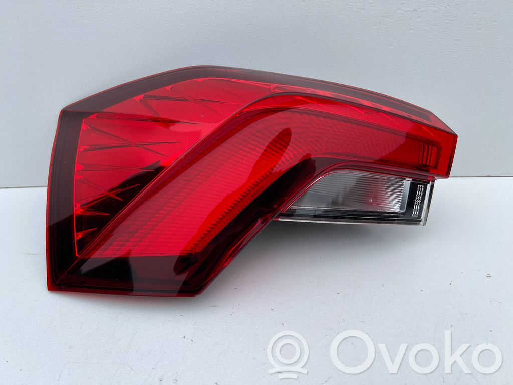 Skoda Kamiq Lampa tylna 