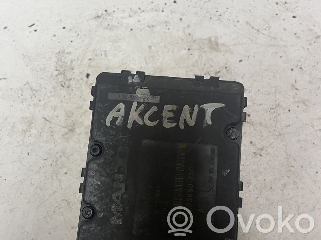 Hyundai Accent ABS-pumppu 