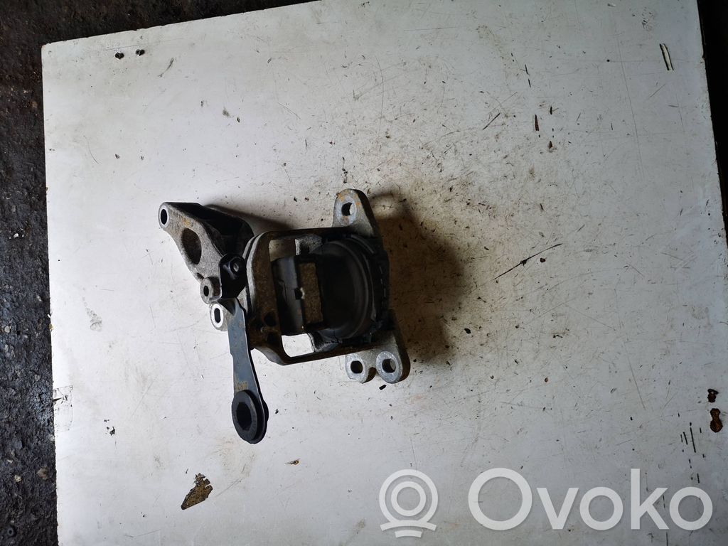 Engine mount bracket   112841371R