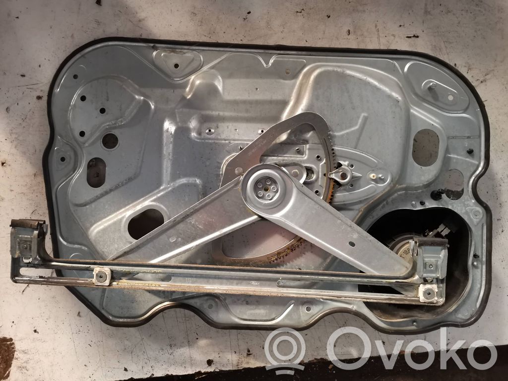 Ford Focus Elektryczny podnośnik szyby drzwi przednich 