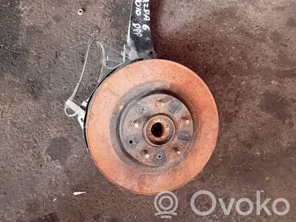 Etuakselin pyöräntuenta