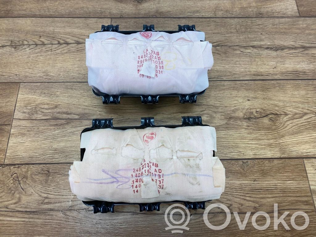 Poduszka powietrzna Airbag pasażera   P68174016AEPINYA,P68174016AE