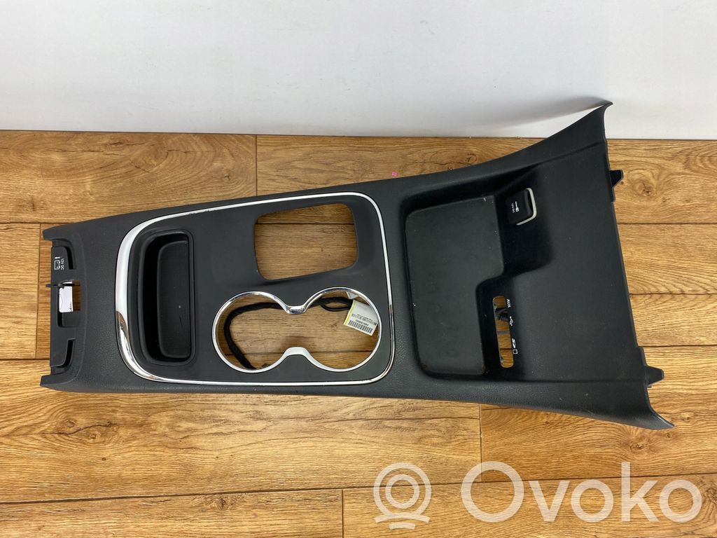 Dodge Durango III Center console 