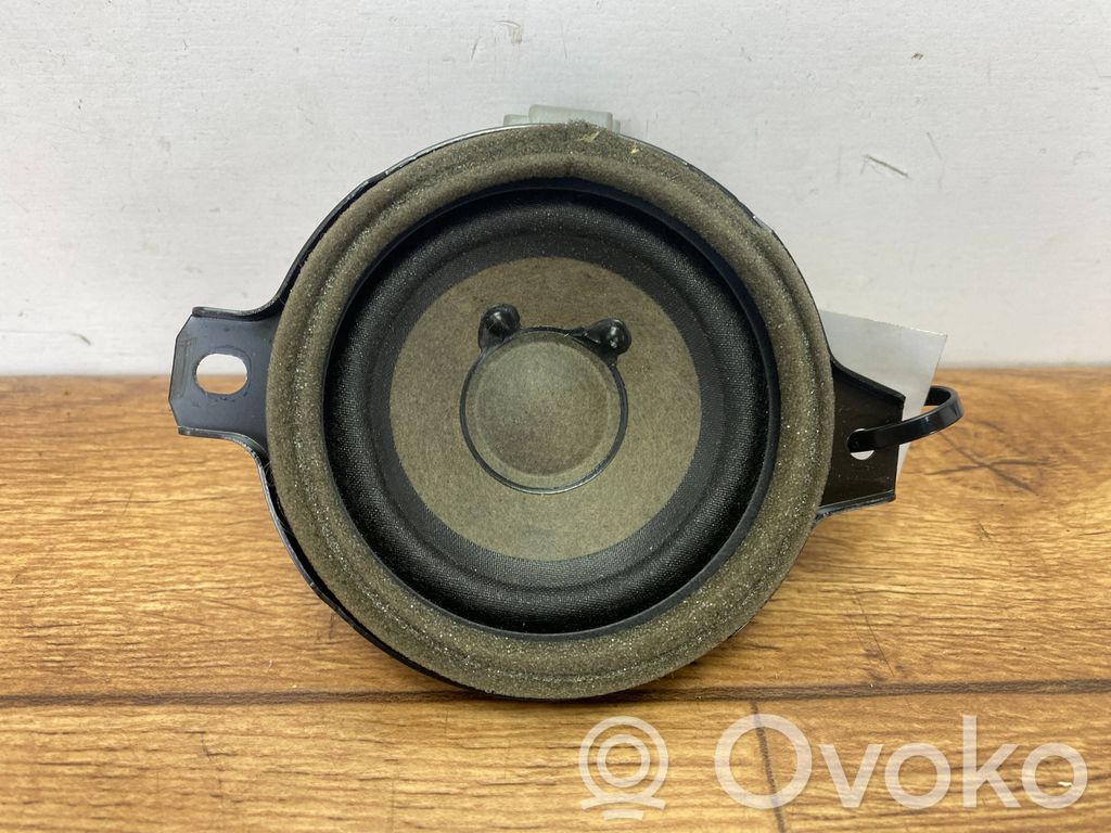 Cadillac CTS Panel speaker 