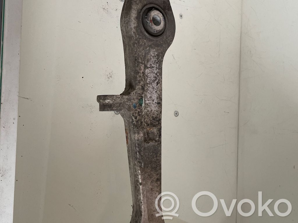 Audi A4 S4 B7 8E 8H Svira 
