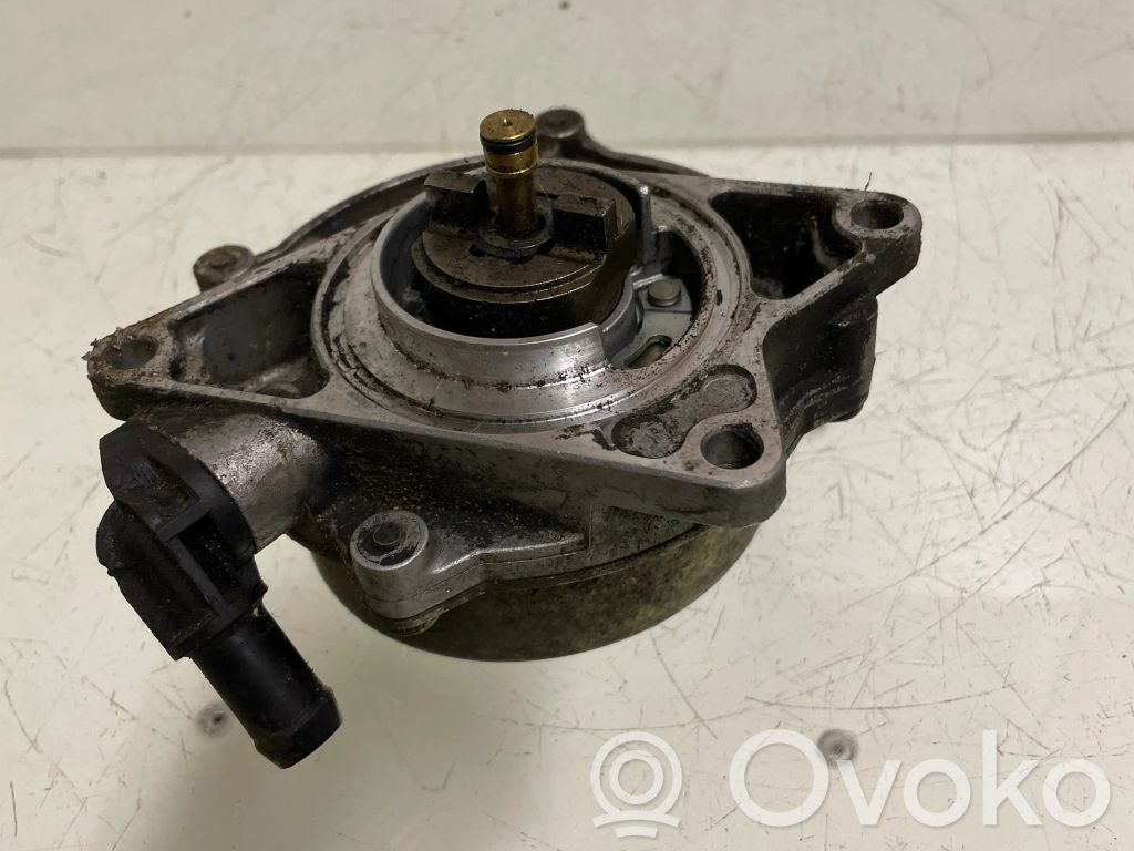 Audi A6 S6 C5 4B Bomba de vacío 