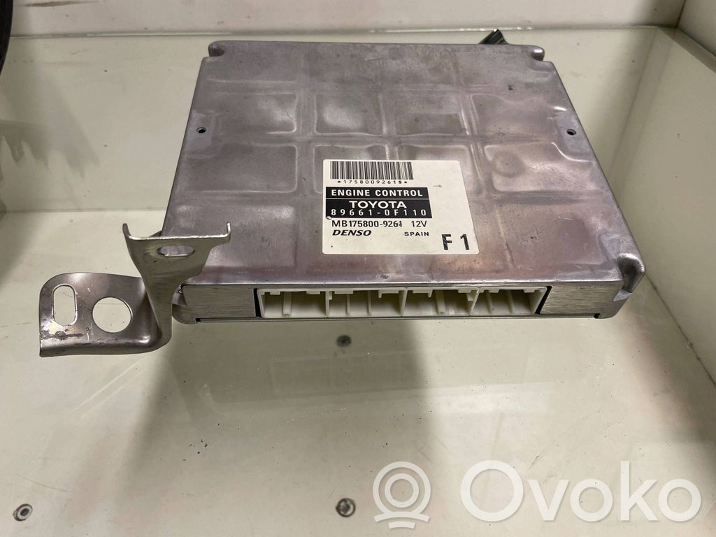 Toyota Corolla Verso AR10 Engine control unit/module 