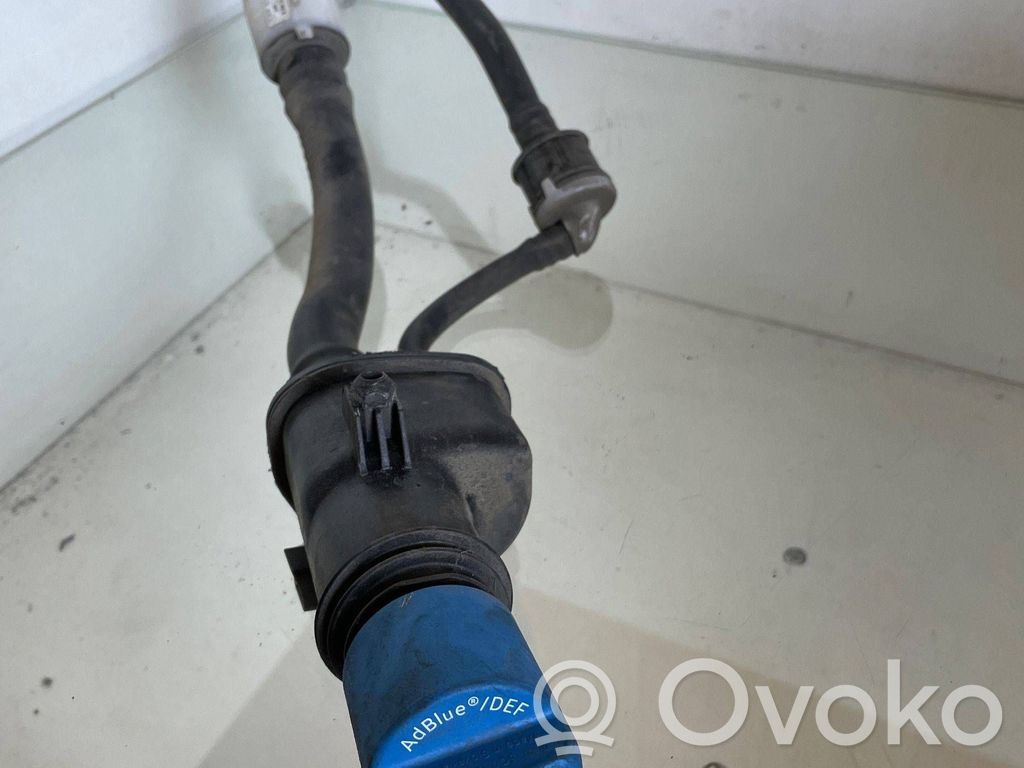 Audi Q2 - Tub completare lichid AdBlue 