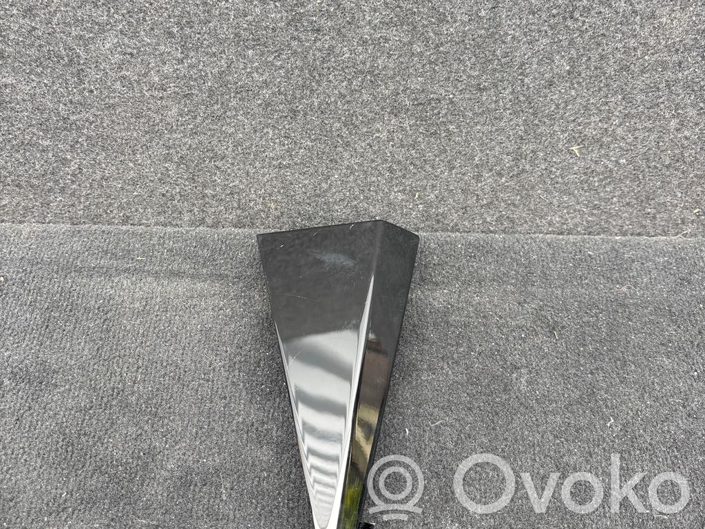 Audi Q4 e-tron Konsola środkowa / Radio / GPS 