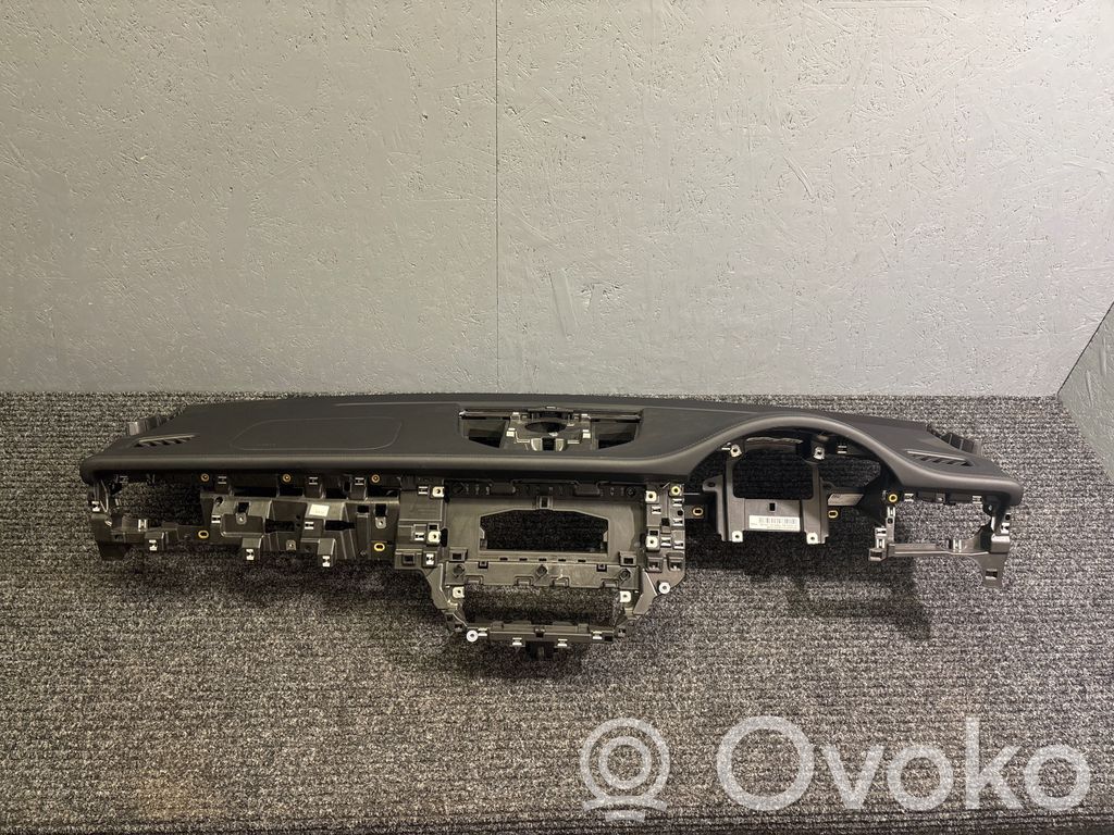 Porsche Macan (95B) Panelė 