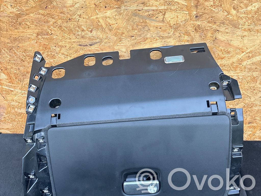 Porsche Macan (95B) Handschuhfach 