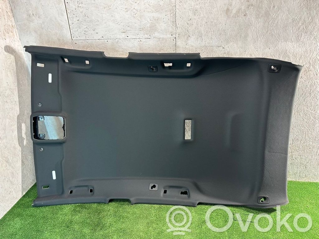 Audi Q4 e-tron Tapițerie capotă 