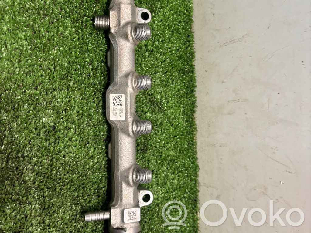 Skoda Octavia Mk4 Fuel main line pipe 