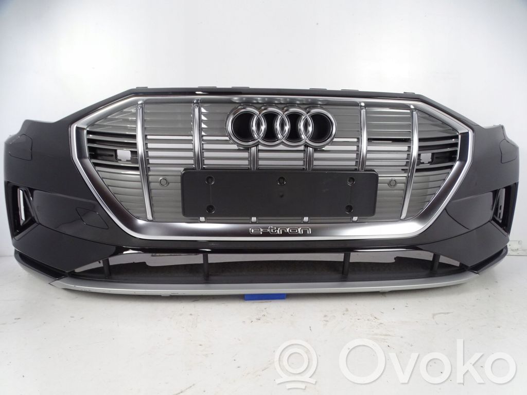 Audi e-tron Priekinis bamperis 