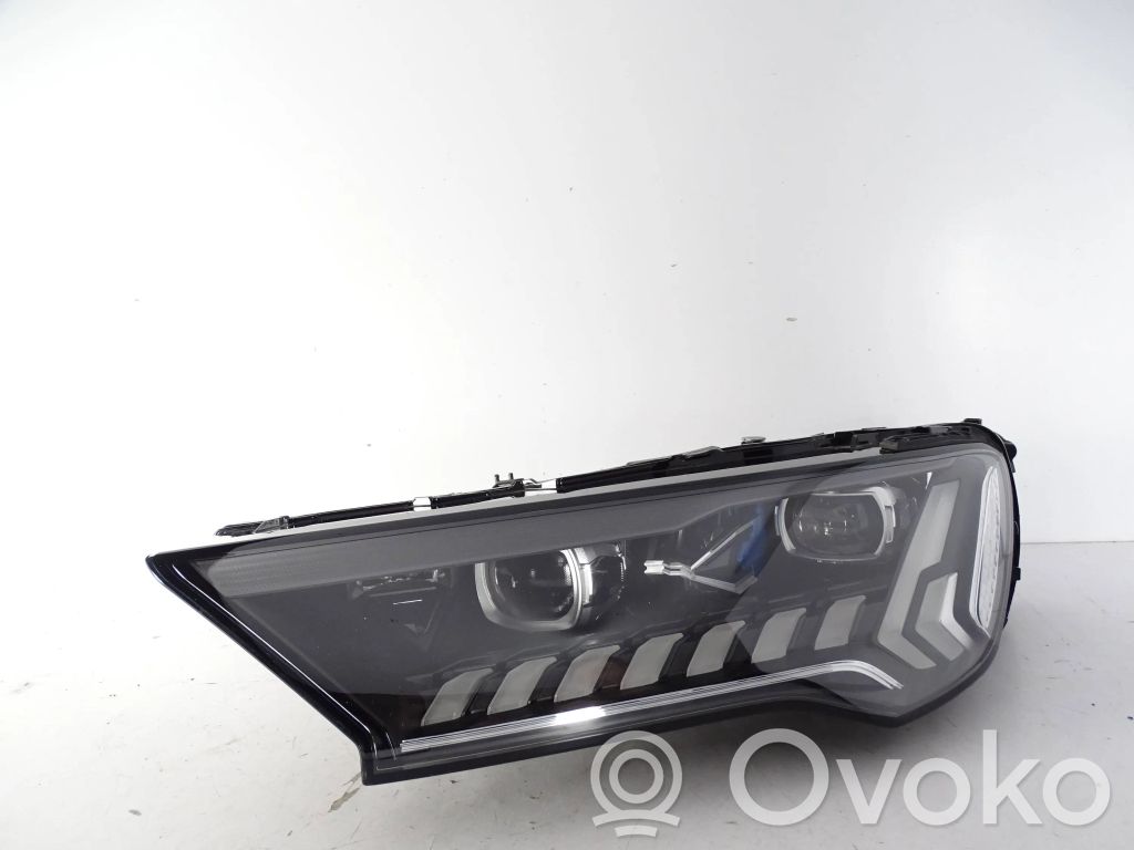 Audi Q7 4M Scheinwerfer 