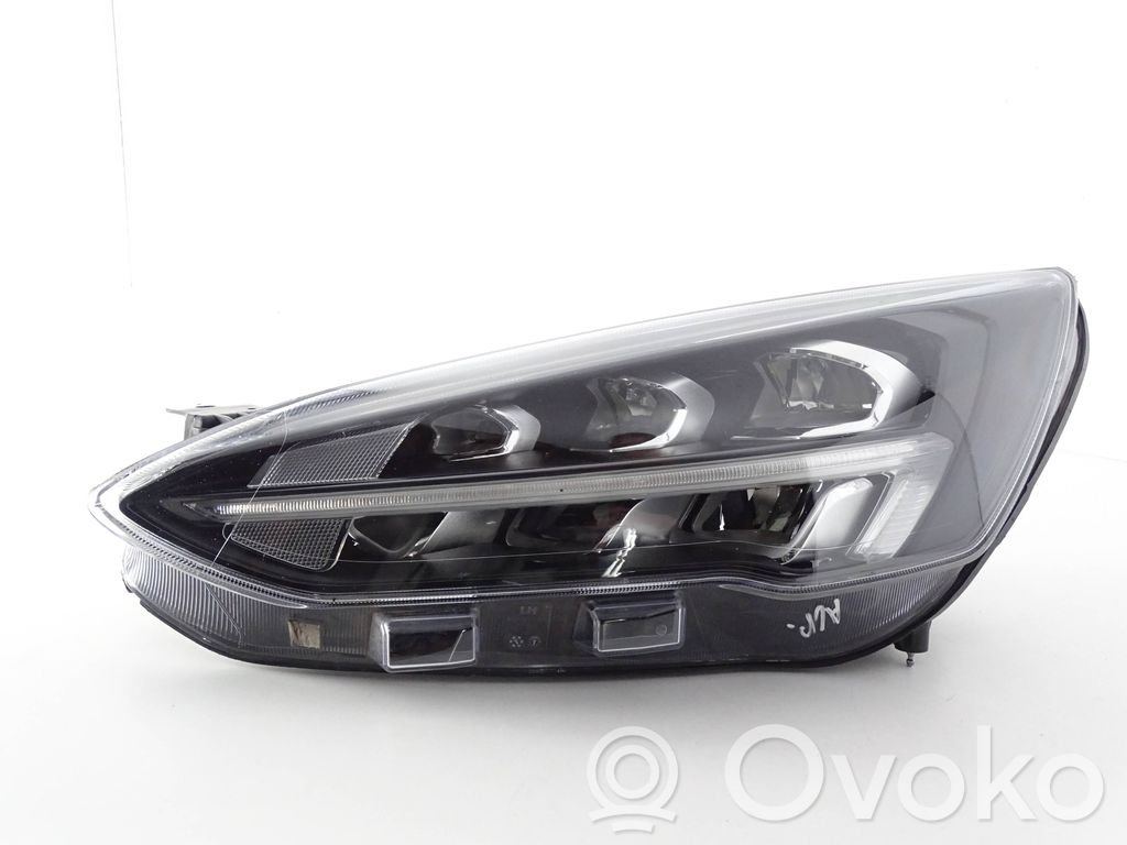 Ford Focus Headlight/headlamp 