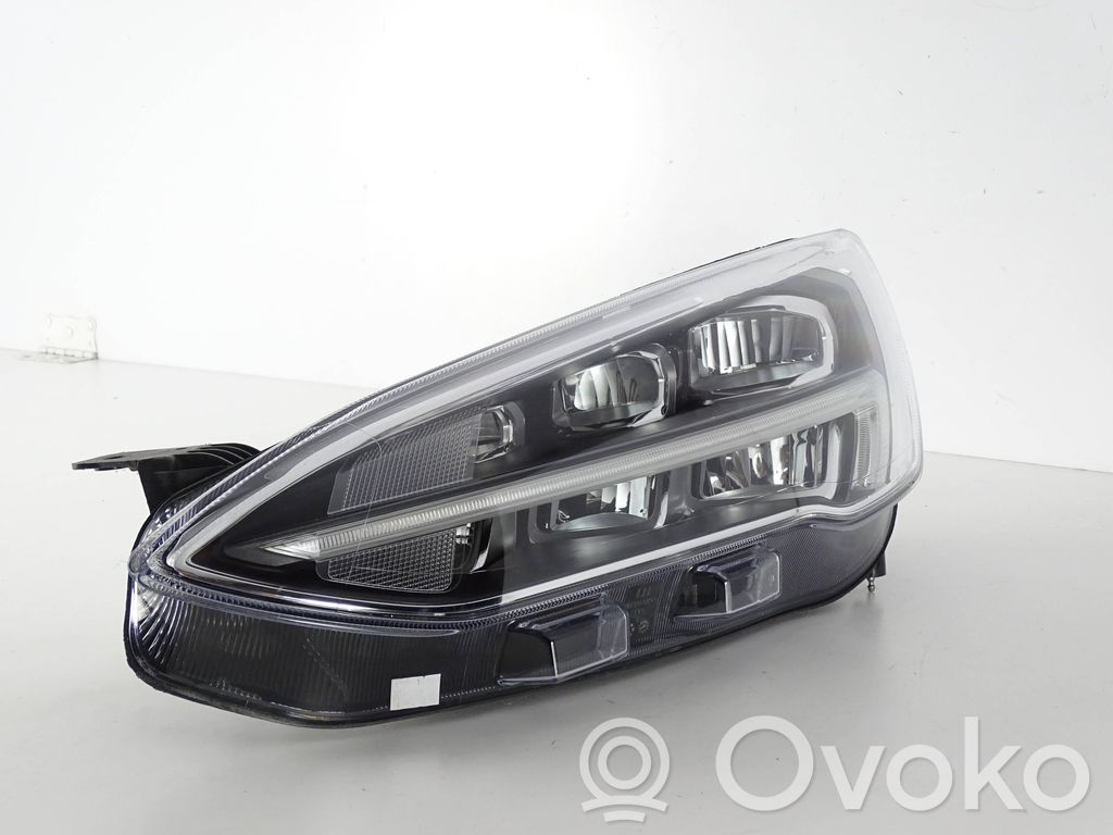 Ford Focus Headlight/headlamp 