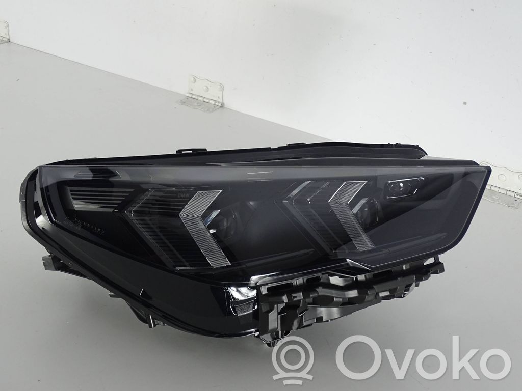 BMW X1 U11 Scheinwerfer 