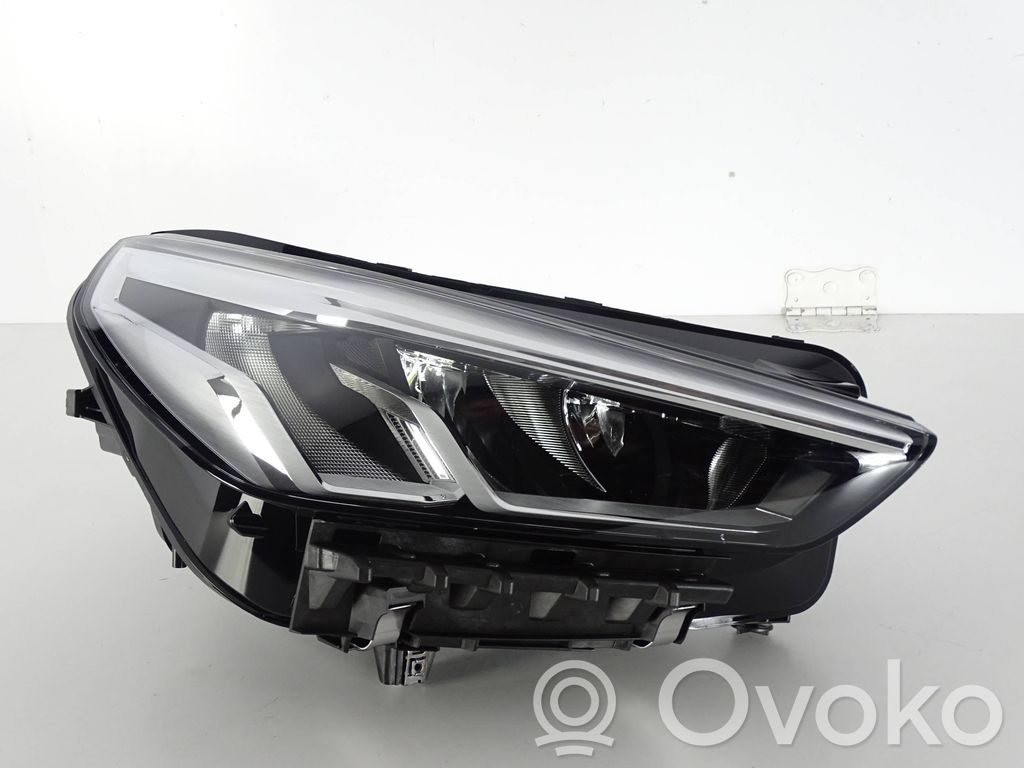BMW X1 U11 Scheinwerfer 