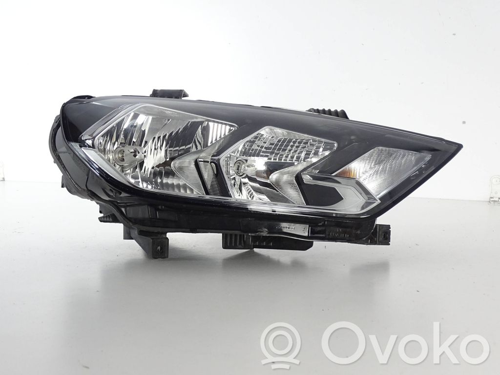 Audi A1 Headlight/headlamp 