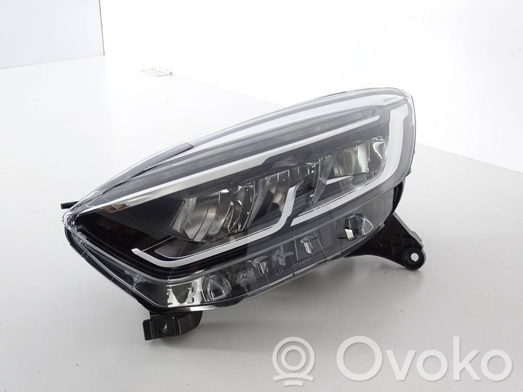 Renault Captur Scheinwerfer 