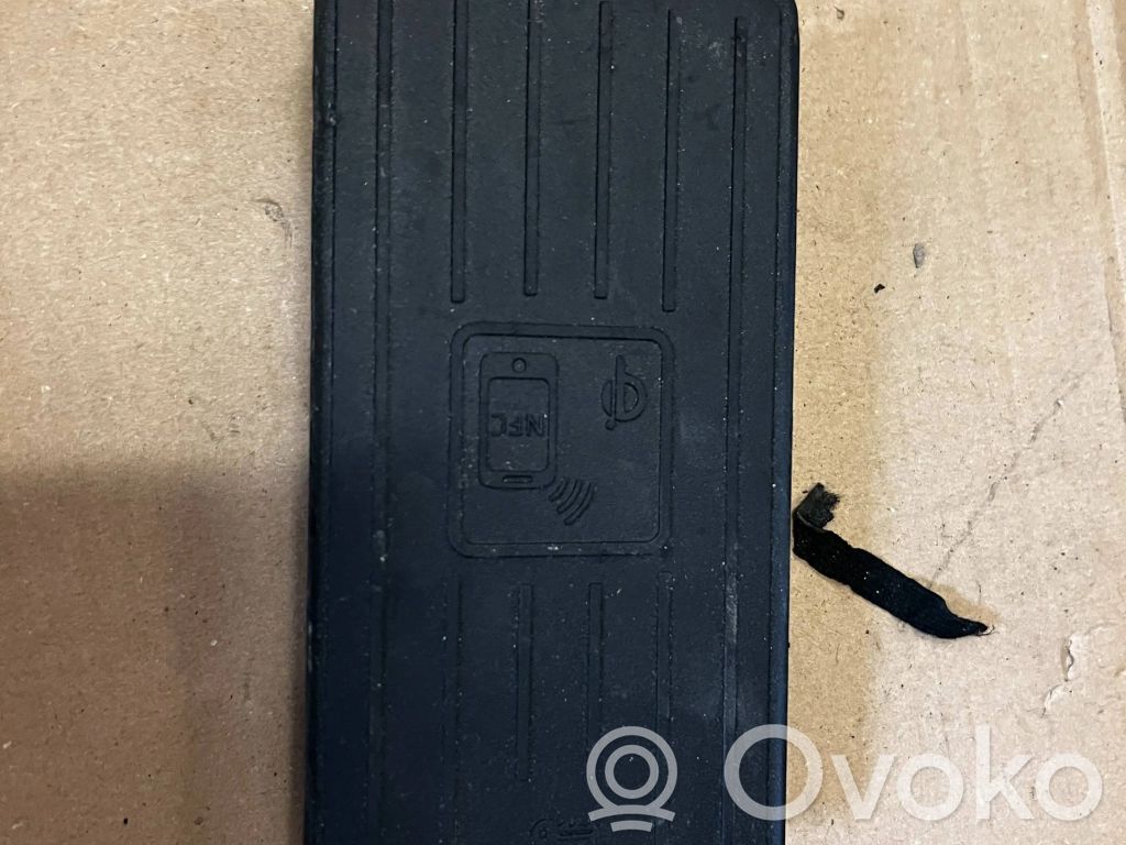 Audi A6 S6 C8 4K Antenas pastiprinātājs 