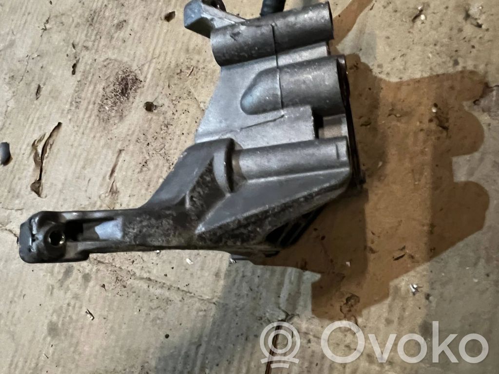 A/C compressor mount bracket   059145169CM,AIS12C01,059145169CD,059145169BM
